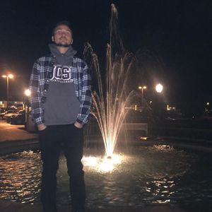 Meet your Posher, Brandon